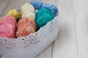 ニットセラピーとは？編み物のもたらす効果について紹介します！